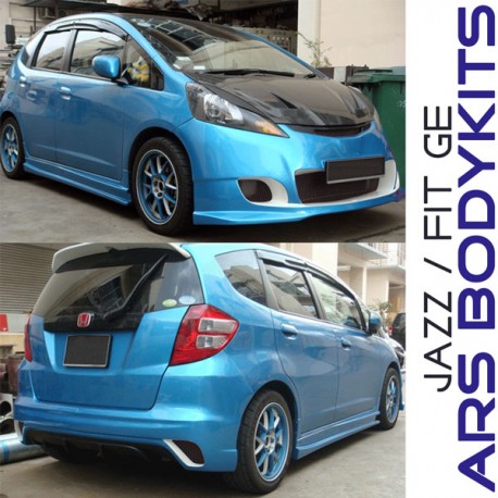 Honda Jazz Fit '08 IN-A style Body Kit